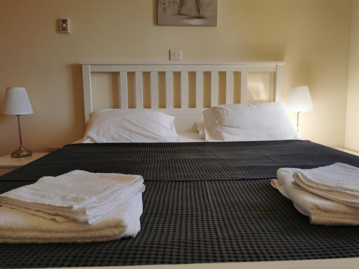 Aphrodite Gardens Apartment Paphos Bagian luar foto