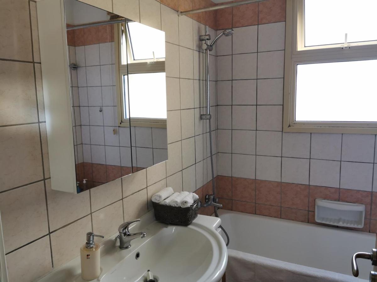 Aphrodite Gardens Apartment Paphos Bagian luar foto