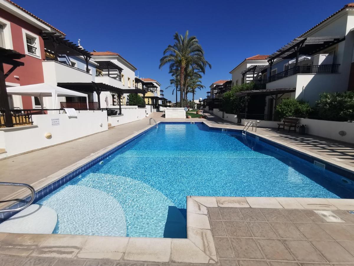 Aphrodite Gardens Apartment Paphos Bagian luar foto