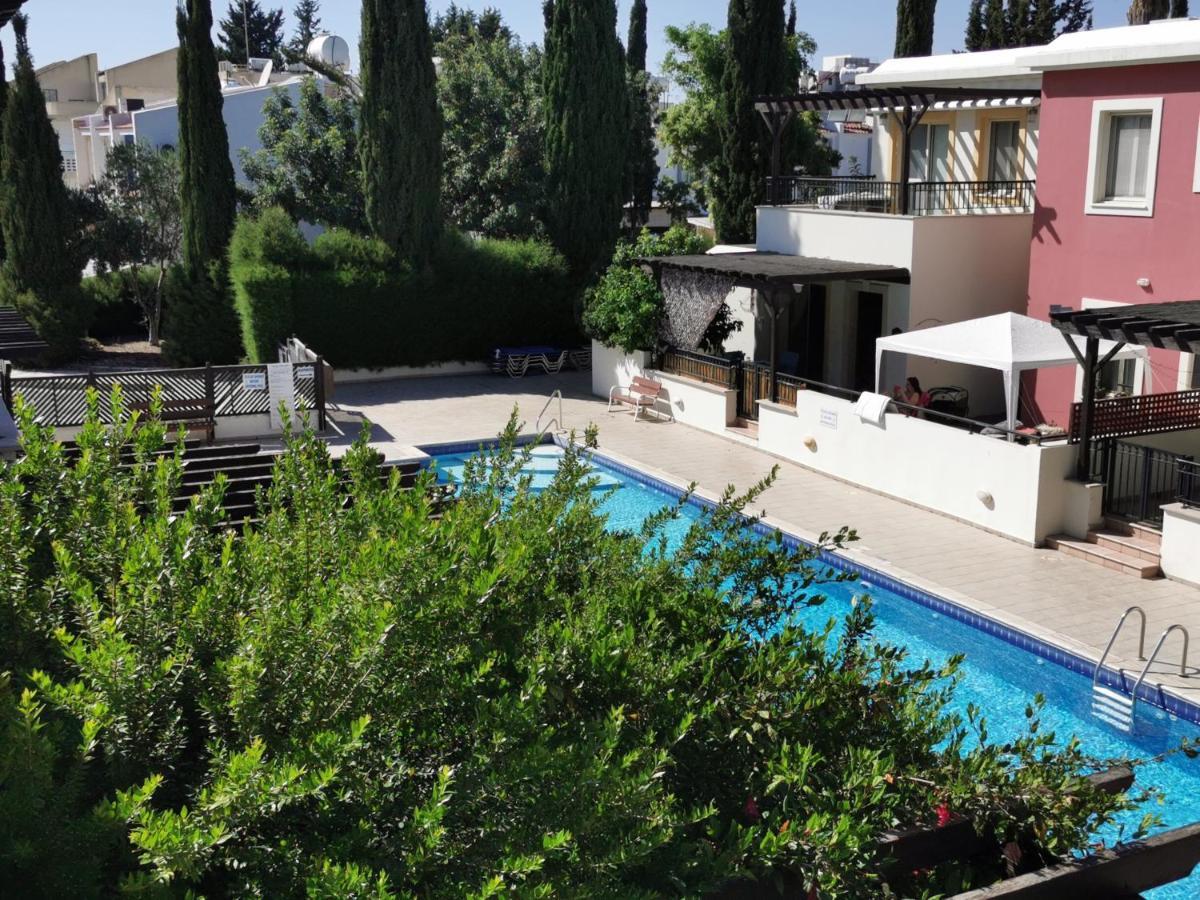Aphrodite Gardens Apartment Paphos Bagian luar foto